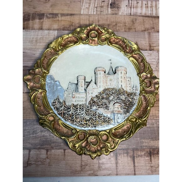 Vintage Hohenschwangau Castle (Germany) 3-D Souvenir Wall Décor Ceramic Plate # - Picture 1 of 6